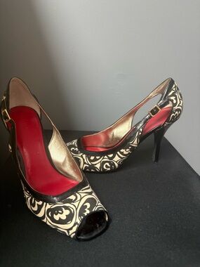 Unisa Black & Cream Patterned Peep-Toe Heels with Red Insole